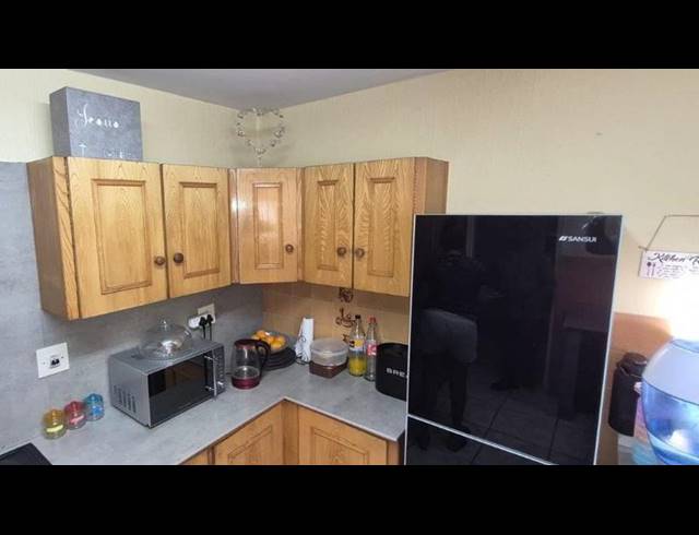 3 BEDROOM TOWNHOUSE FOR SALE IN BIRCHLEIGH NORTH